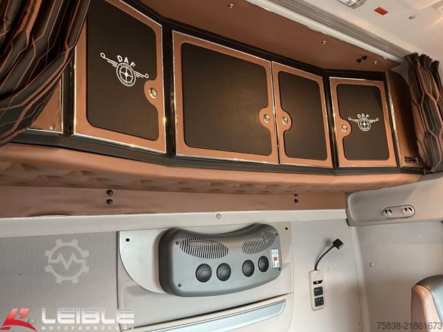 Τυπική μονάδα τράκτορα DAF XF 530 6x4 SSC*70to*2xTank*Standklima*Leder*