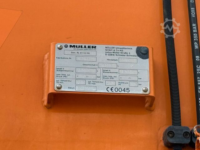 Autocisterna a vuoto MAN TGS 33.440 6x4 BB/BBS Kanalreiniger Kombi MÜLLER