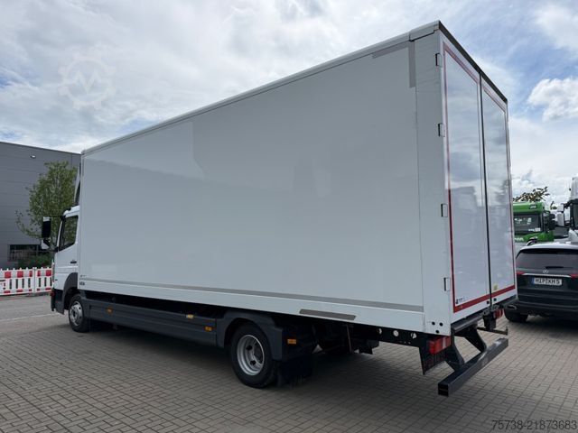 Furgone chiuso MERCEDES-BENZ Atego 818 Koffer/Klima/Motorbremse/Schalter/EU6D