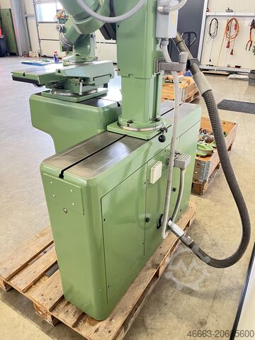 Univerzalna mašina za brušenje alata Deckel S11