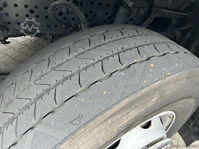 Standard-SZM Mercedes-Benz Actros 1840 Streamspace / 733 dkm / Full Spoile...