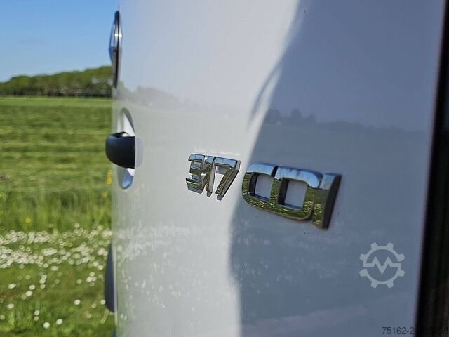 Break cu acoperiș înalt MERCEDES-BENZ SPRINTER 317 L2H2 Mbux RWD Euro6!