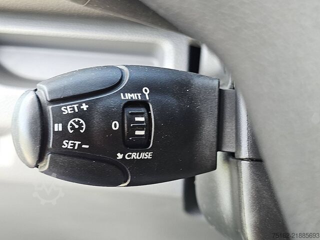 Stationvogn med højt tag OPEL VIVARO 2.0 CDTI 130 LONG
