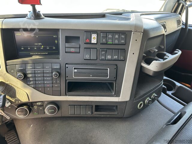 Hakenarmsystem Volvo FM 420 8x2 / AJK Hooklift 25 Ton / HMF 2620 K3 ...