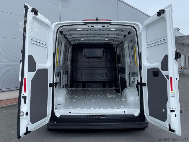 Panelvan MAN TGE 3.180 L3H2 Kasten 4x4 AUTOM ACC STANDH SITZH