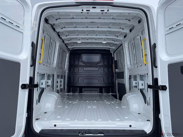 Panelvan MAN TGE 3.180 L3H2 Kasten 4x4 AUTOM ACC STANDH SITZH