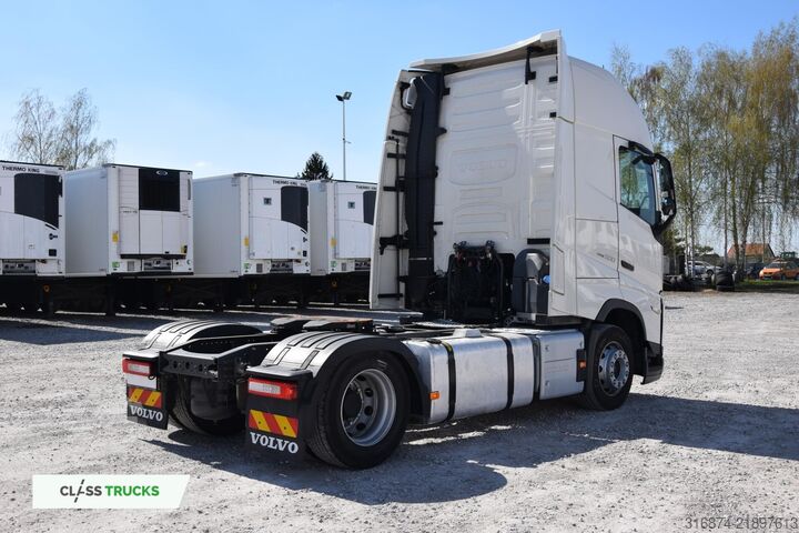 Standardowy ciągnik siodłowy VOLVO FH 500 Globetrotter XL Varios