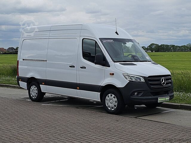 Bestelauto MERCEDES-BENZ SPRINTER 317 L2H2 Mbux10 LED