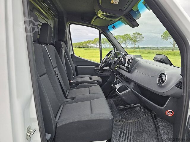 Bestelauto MERCEDES-BENZ SPRINTER 317 L2H2 Mbux10 LED