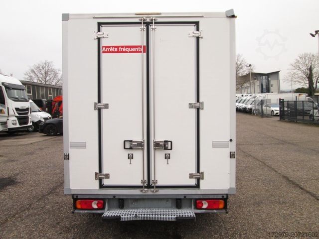Koelwagen met geïsoleerde laadbak FIAT Ducato 130 *Carrier Tiefkühler*Euro6*