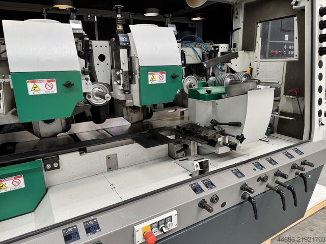 Powermat 700 cepilladora y molduradora automática Weinig Powermat 700