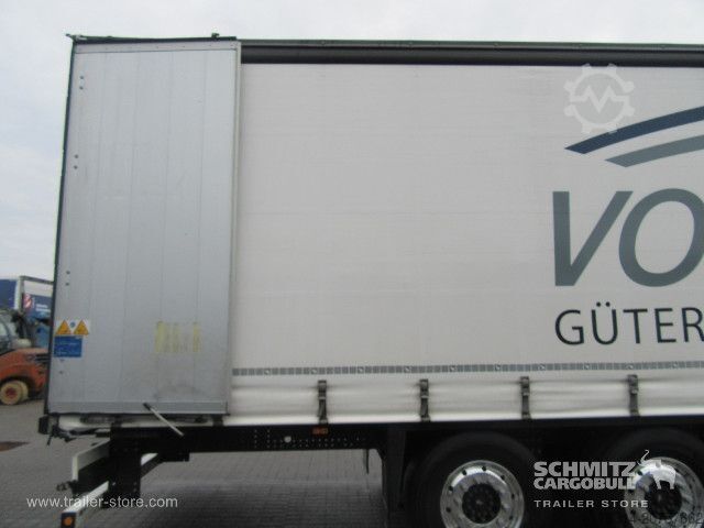 Open semitrailer with tarp Schmitz Cargobull Curtainsider Standard Getränke