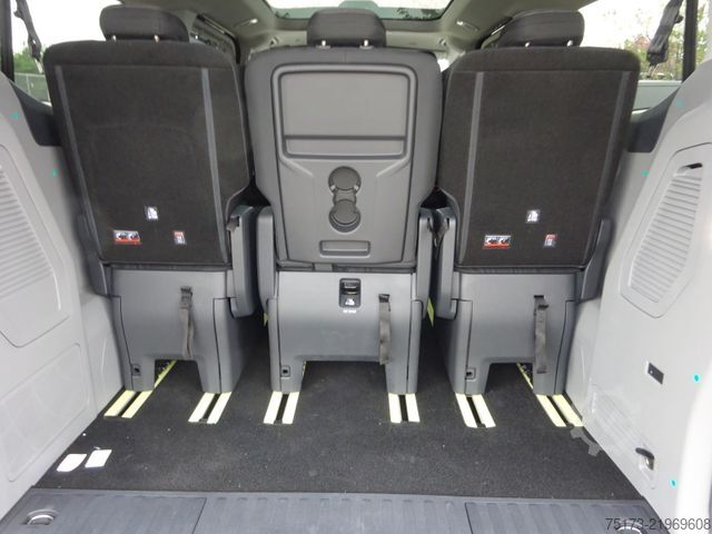 Kleinbus FORD Tourneo Custom Titanium 320 L2 4x4 Matrix Stndhz