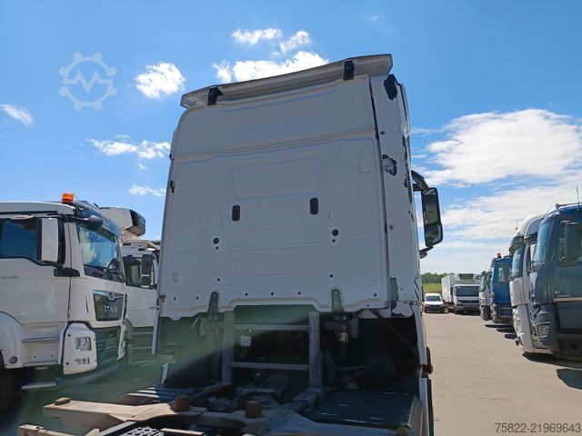 Değiştirilebilir kasalı kamyon MERCEDES-BENZ Actros 2542 / Volumen / German / wenig KM