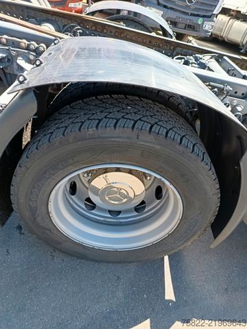 Değiştirilebilir kasalı kamyon MERCEDES-BENZ Actros 2542 / Volumen / German / wenig KM