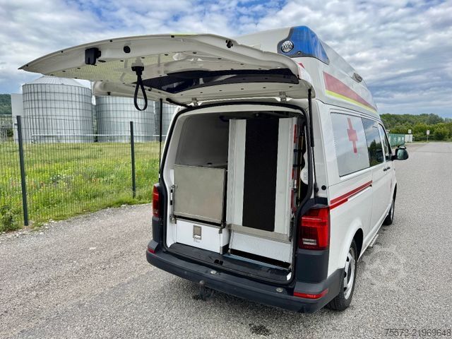 Πυροσβεστικό όχημα VOLKSWAGEN VW T6/1, 4-Motion,mit Trage und Sessel