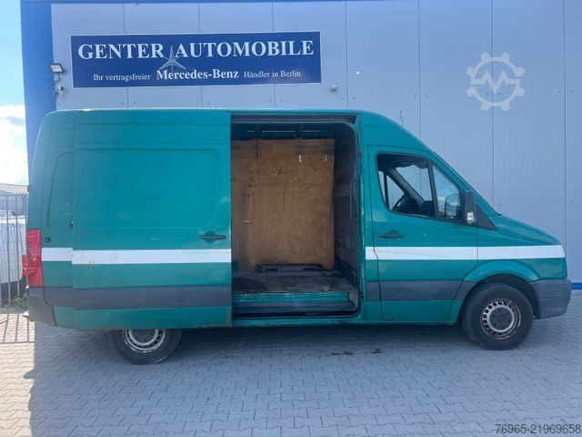 Βαν με ψηλή οροφή VOLKSWAGEN Crafter 2,5 TDI 35 L2H2 Hochdach WEBASTO AHK EU4