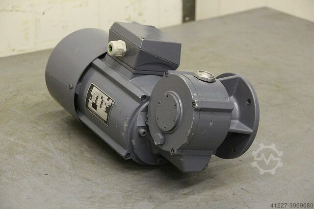 Tandwielmotor 0,33 kW 165 tpm Zürrer VFVB9-65/4-2/1FL