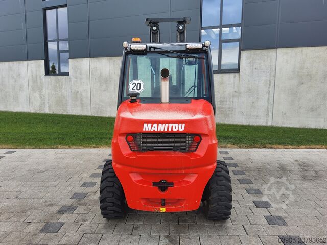 Terreinheftruck Manitou MC 30-4