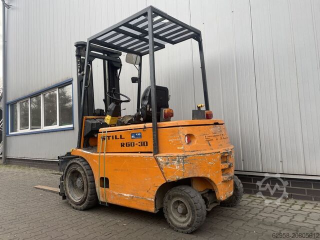 Elektromos négykerekű targonca Still R60-30