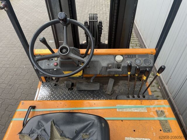 Elektromos négykerekű targonca Still R60-30