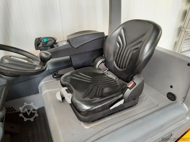 Elektromos négykerekű targonca Jungheinrich EFG540k