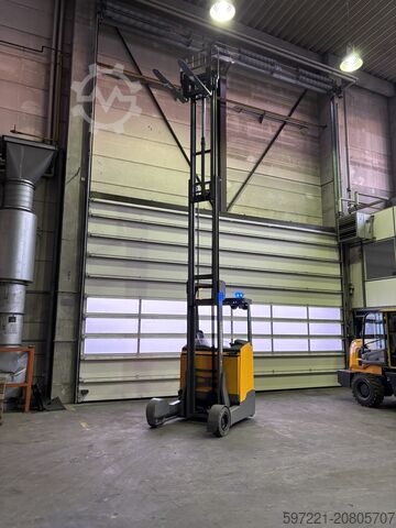 Retrakční vozíky Jungheinrich ETV C16