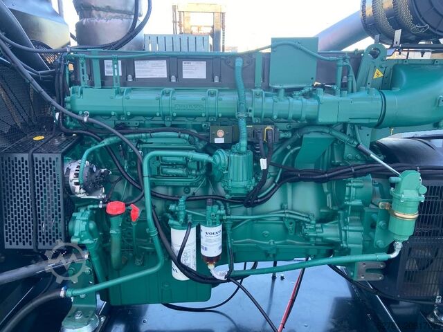 Aggregat Volvo TWD1683GE - 740 kVA Stage V - DPX-19040-O