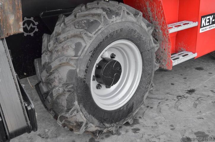 Teleszkópos rakodó Manitou MRT 1845