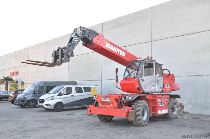 Teleszkópos rakodó Manitou MRT 2550