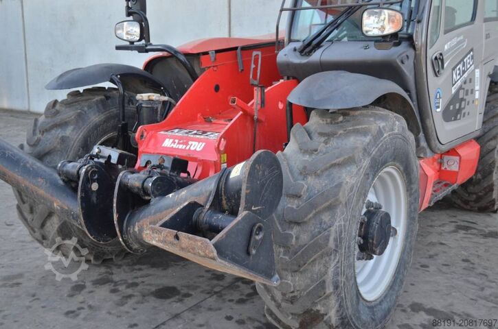 Teleszkópos rakodó Manitou MT 1135