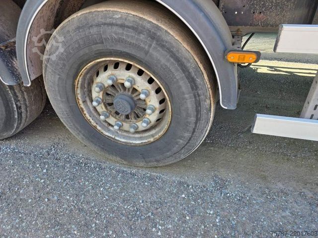 Tiptrailer WIELTON 50 cbm Getreidemulde, Pendelklappe,Kornschieber