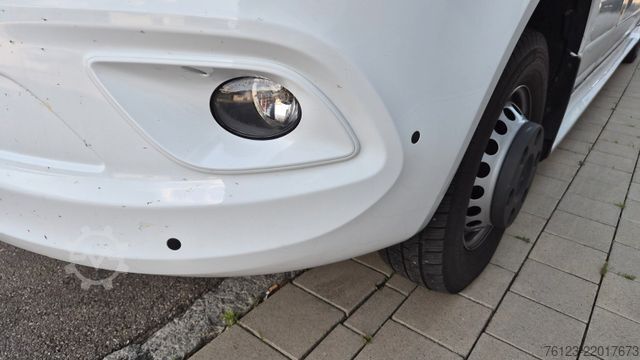 Minibus MERCEDES-BENZ Sprinter 515 Heckniederflur 2 x vorhanden