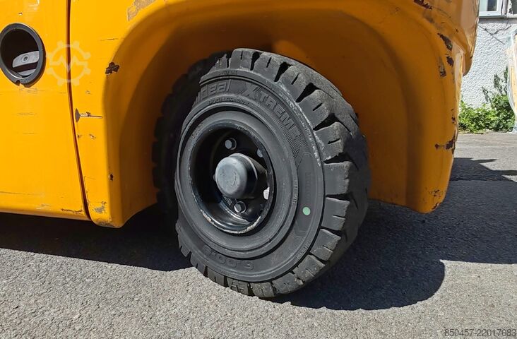 Dieselové vysokozdvižné vozíky Jungheinrich DFG425 5.5m/ 610mh/ 4v