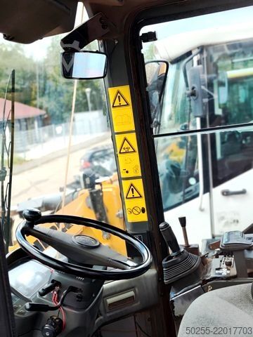 Ładowarka kołowa KOMATSU WA 270 Top wie Liebherr 524/538
