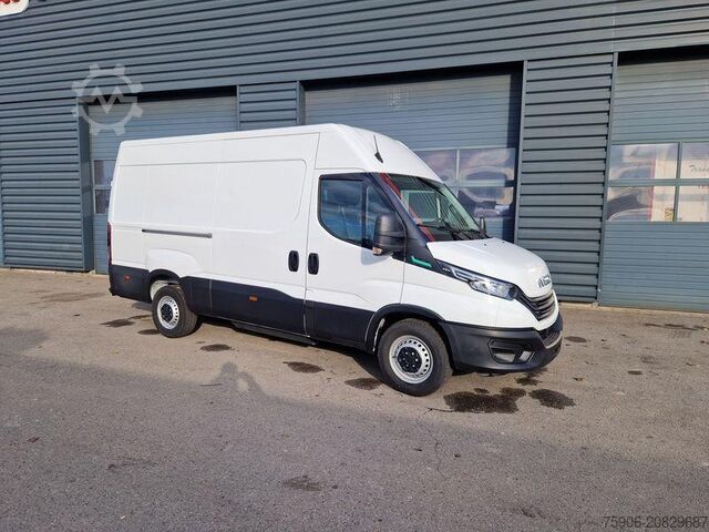 βαν Iveco Daily