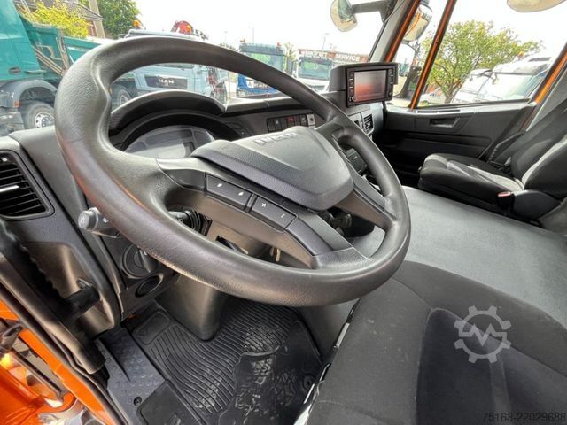 Tre-sidet tipbil IVECO TRACKER AD380T/P 500 3-Achs Kipper Bordmatik lin