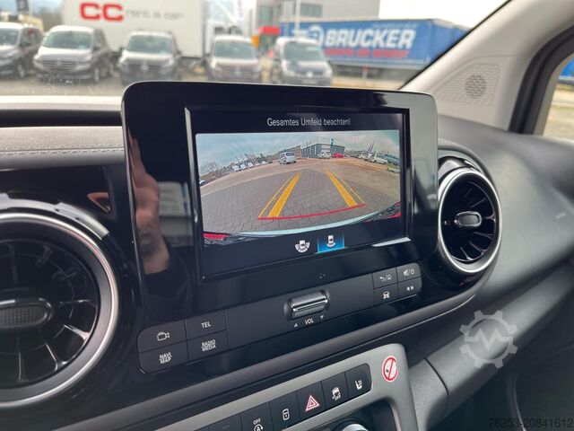 Minibus Mercedes-Benz T 180 d AUT DynLicht Fernlichtass. Kam. KlimaA