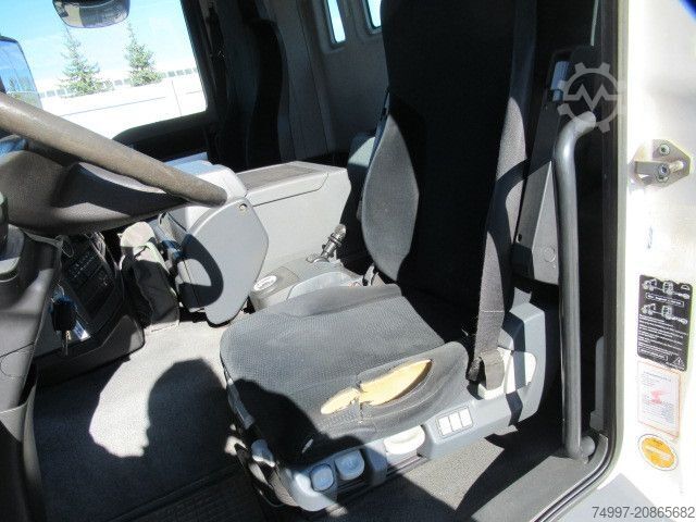 Truck chassis MAN 26.440 / 6 x 4 / Meiller