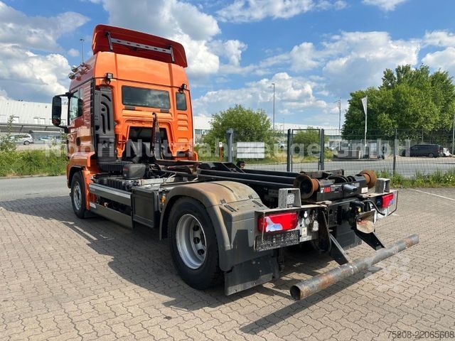 Kroghejselastbil MAN TGS 18.500 Abroller HIAB XR72 CITY Navi LGS