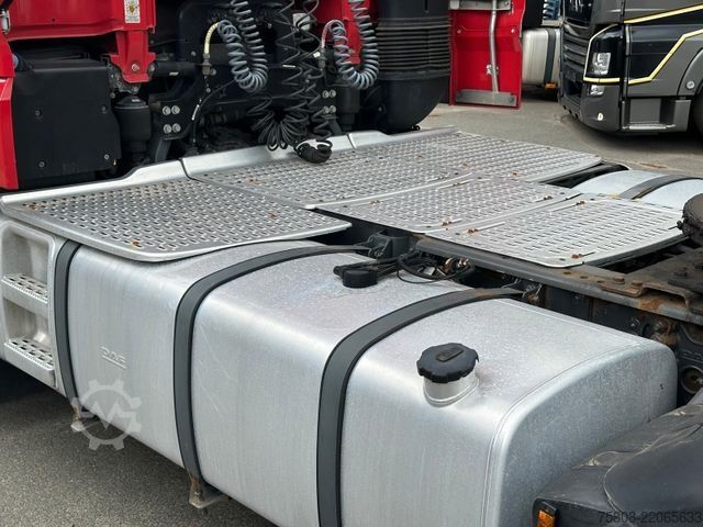Standardní tahač DAF XF 460 FT SSC 2 Tanks Retarder Standklima ACC LD