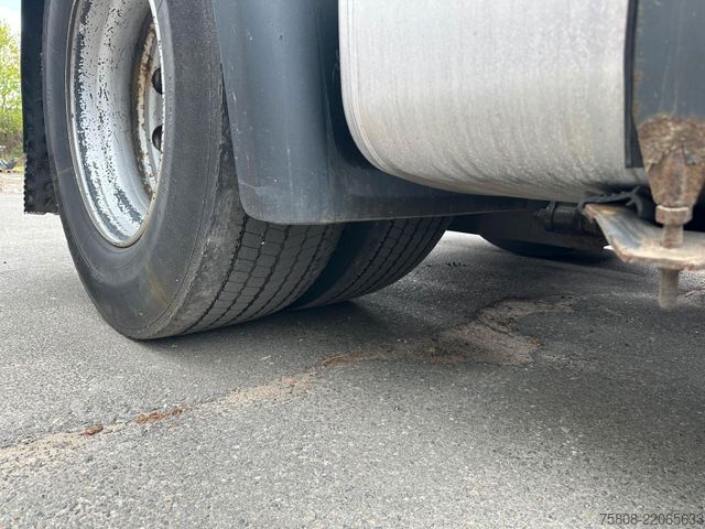 Standardní tahač DAF XF 460 FT SSC 2 Tanks Retarder Standklima ACC LD