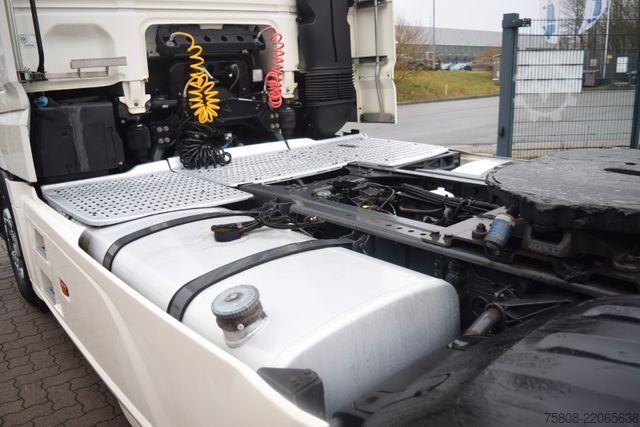 Standard trækkerunit DAF XF460 SSC 2Tanks Standklima ACC LDWS