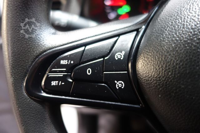 Minibus NISSAN Primastar Kastenwagen L2 H2 3,0t Tüv Service Neu