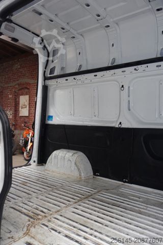 Minibus NISSAN Primastar Kastenwagen L2 H2 3,0t Tüv Service Neu