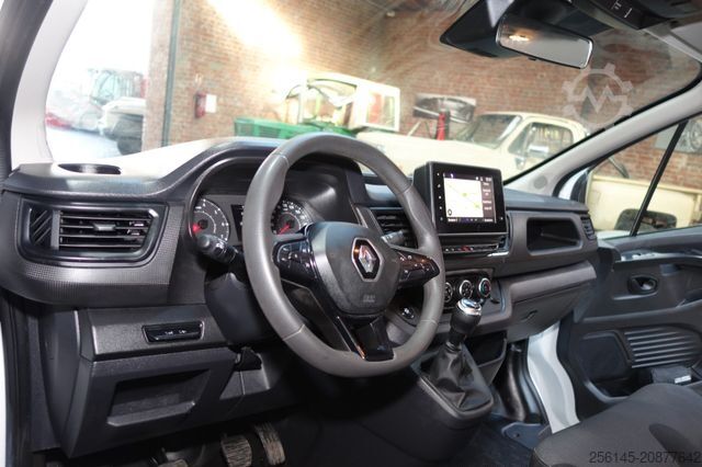 Bestelwagen RENAULT Trafic Kasten L1H1 Tüv Neu 1Hand Klima Tempomat