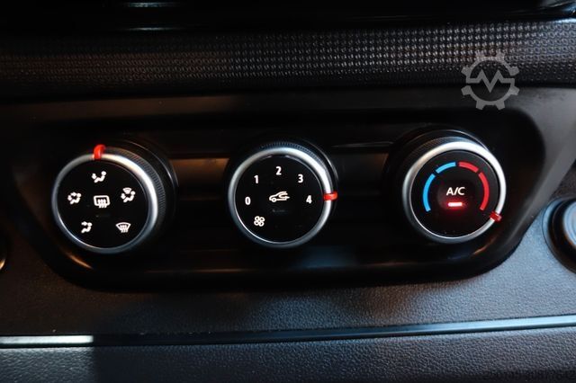 Bestelwagen RENAULT Trafic Kasten L1H1 Tüv Neu 1Hand Klima Tempomat