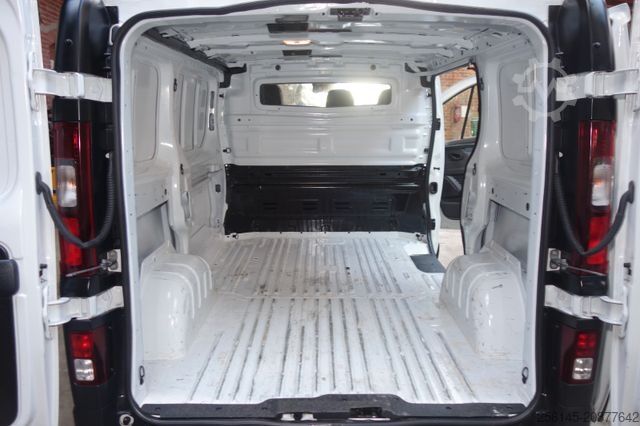 Bestelwagen RENAULT Trafic Kasten L1H1 Tüv Neu 1Hand Klima Tempomat