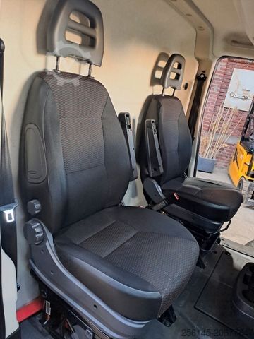 Minibus PEUGEOT Boxer Kasten L1 H1 Klima Kamera Tempo Tüv E6