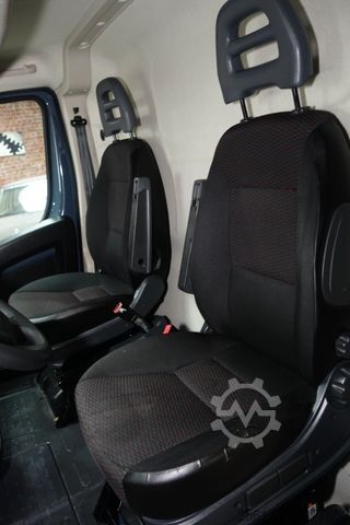 Minibus PEUGEOT Boxer Kasten L1 H1 Klima Kamera Tempo Tüv E6